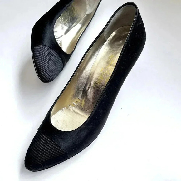 Salvatore Ferragamo Shoes - Vintage Salvatore Ferragamo Black Satin Heels Shoes Size 8.5 AA Narrow